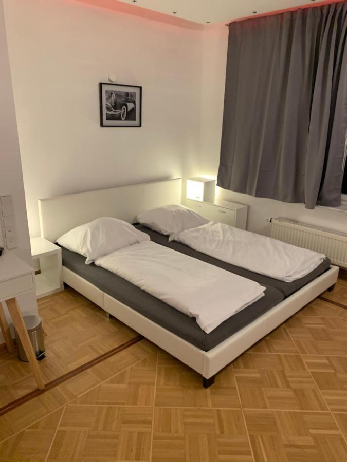 Aschaffapartment 4 Schlafzimmer Bis 10 Personen Bei Aschaffenburg Mainaschaff Екстер'єр фото