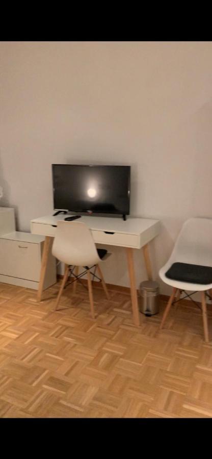 Aschaffapartment 4 Schlafzimmer Bis 10 Personen Bei Aschaffenburg Mainaschaff Екстер'єр фото